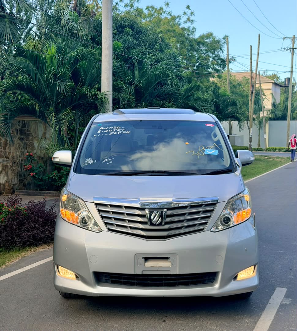 TOYOTA ALPHARD
